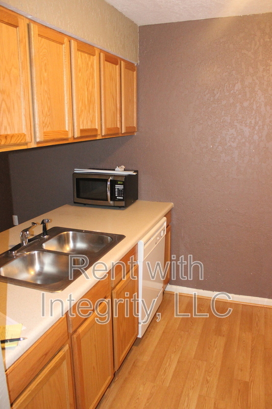 Building Photo - 317 Mabry St