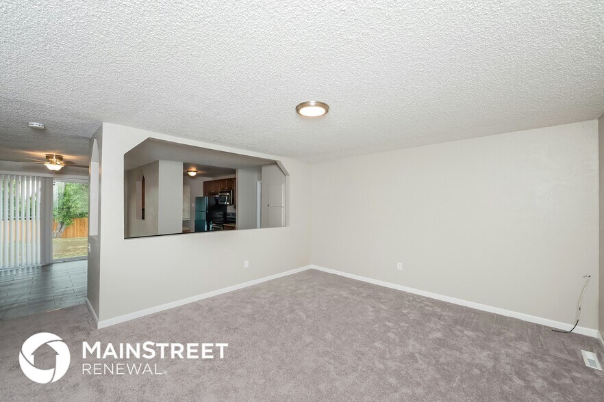 Building Photo - 6996 W 79th Dr