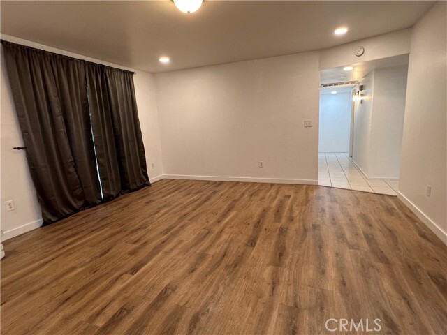Building Photo - 5809 Sunland St