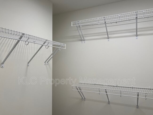 Building Photo - 1953 S Warrior Ln