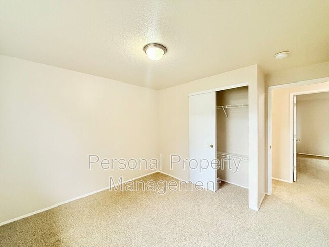 Building Photo - 17022 NE 21st St