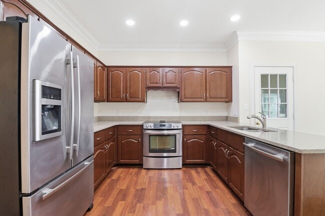 Building Photo - Wilmington Island Home for Lease