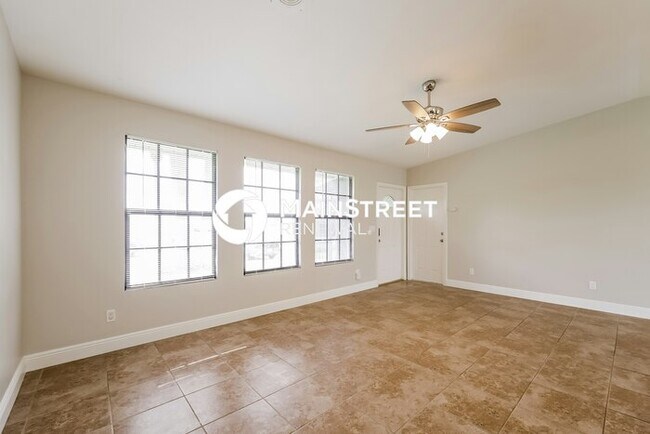 Building Photo - 3 Bedroom Pet-Friendly Home in Cape Coral,...