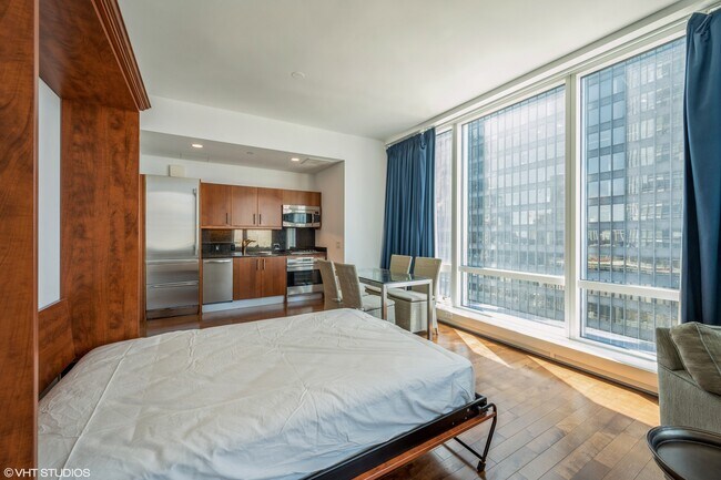 Building Photo - 401 N Wabash Ave