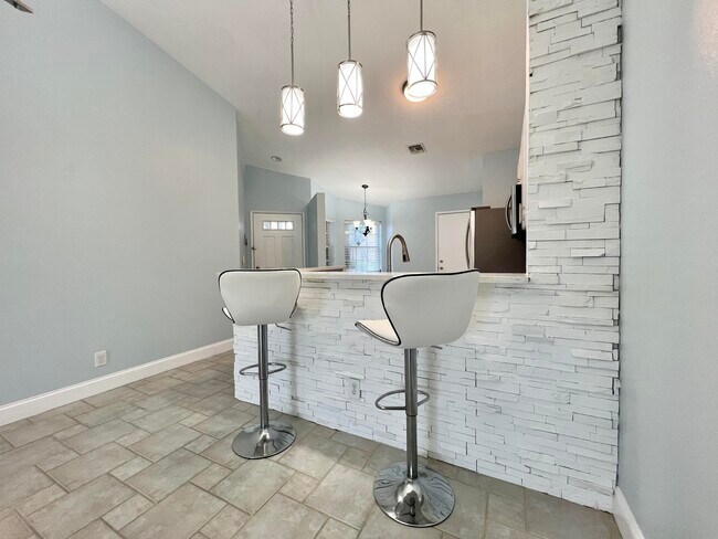 Building Photo - 15306 W Tranquility Lake Dr