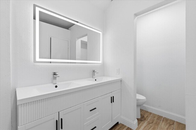 Building Photo - 8812 Sabinas Trail