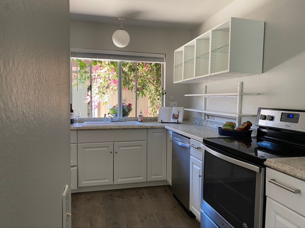 Building Photo - 17441 Caminito Baya