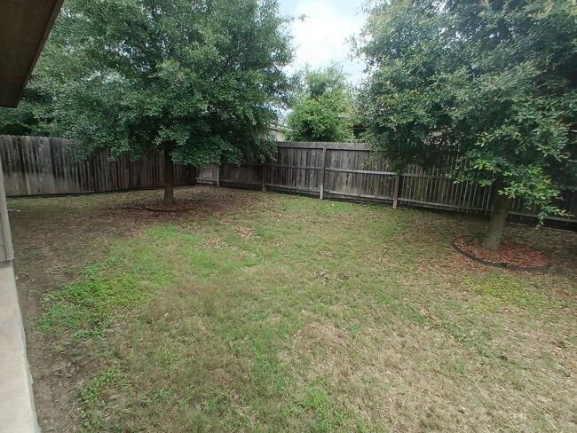 Building Photo - Spacious 4-Bedroom Home with Washer & Dryer Included in Riposa Vita Community!