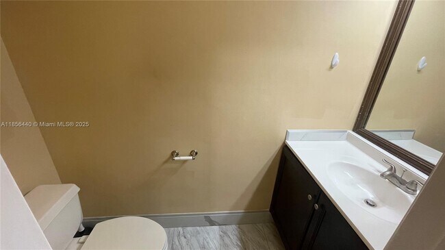 Building Photo - 8274 SW 42nd Ct