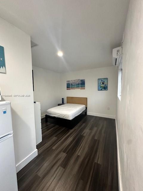 Building Photo - 2827 McKinley St