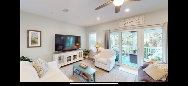 Building Photo - 14628 Salt Meadow Dr