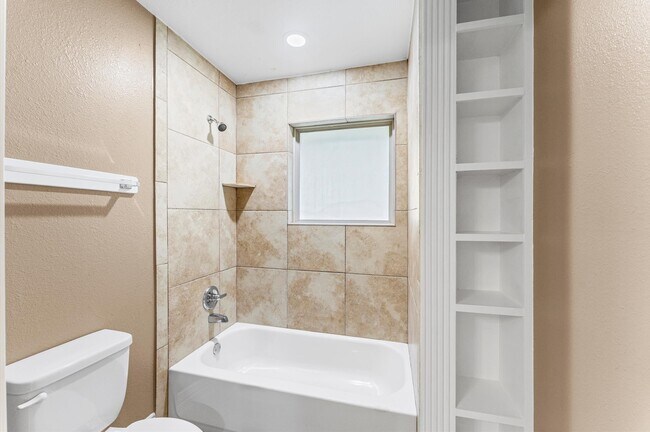 Building Photo - 3611 Wyoming St