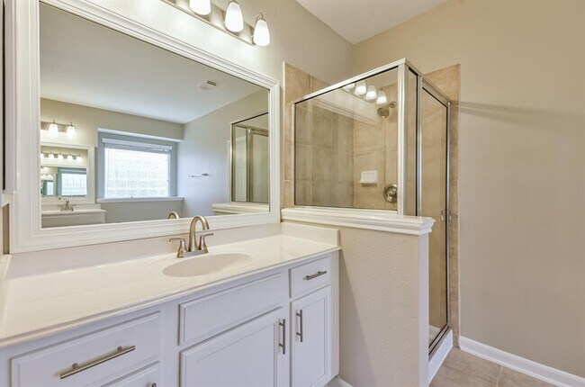 Building Photo - 25306 Overbrook Terrace Ln