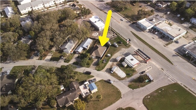 Building Photo - 228 Herada St