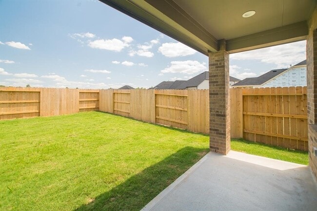 Building Photo - 17723 Tree of Heaven