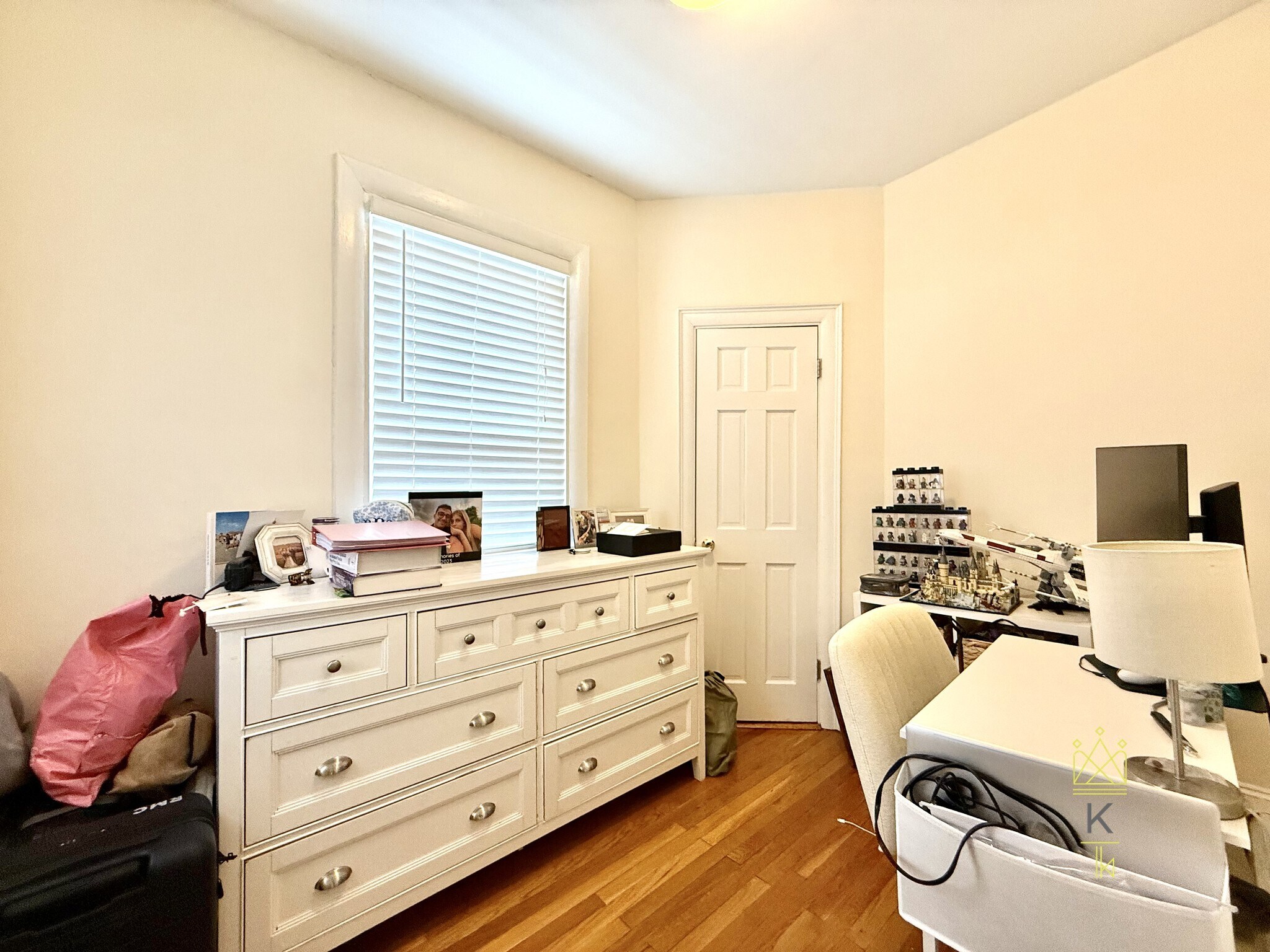 Building Photo - 674 Washington St