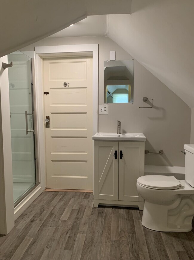 Building Photo - 500 S Lincoln St