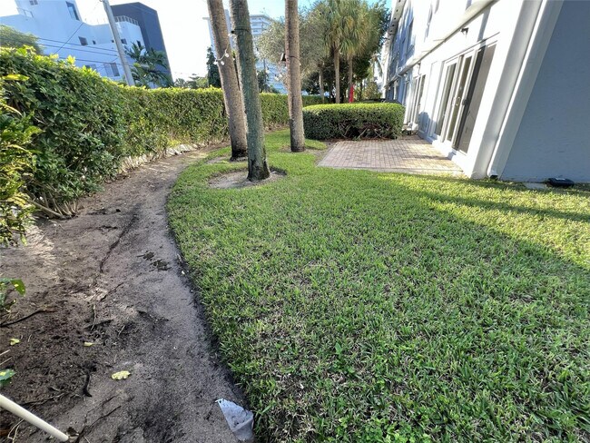 Building Photo - 505 NE 20th Ave