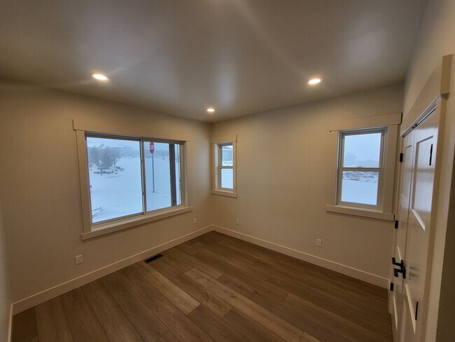 Building Photo - 3783 SW 47th St