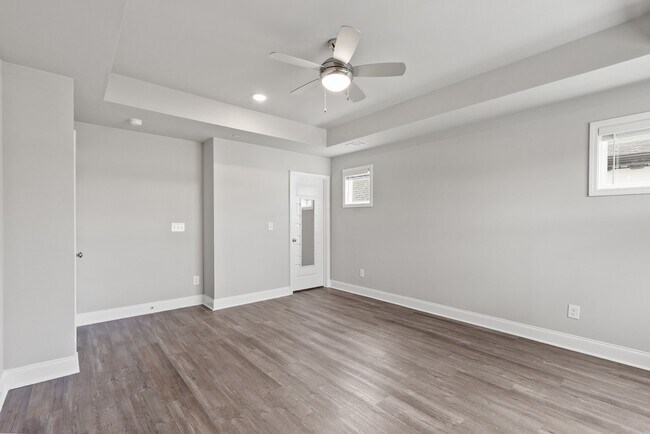 Building Photo - 232 Franklin St