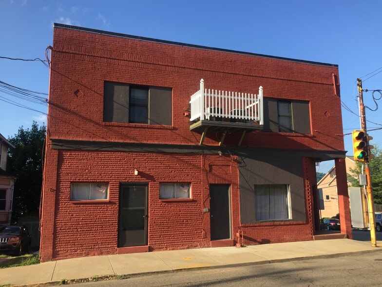 Building Photo - 1447 State Ave