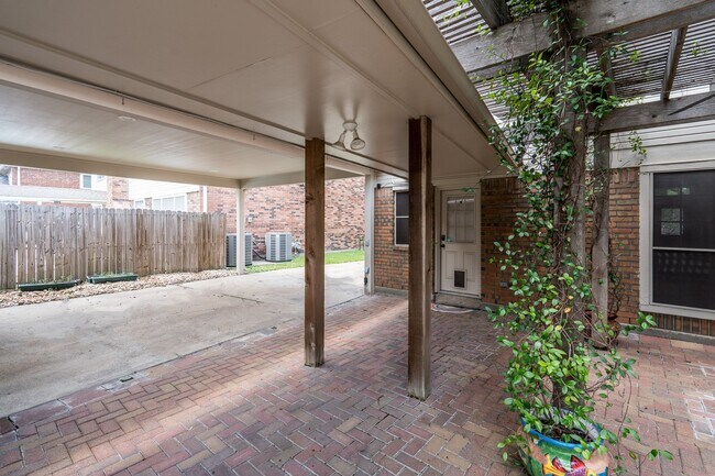 Building Photo - 14207 Vista Mar Cir