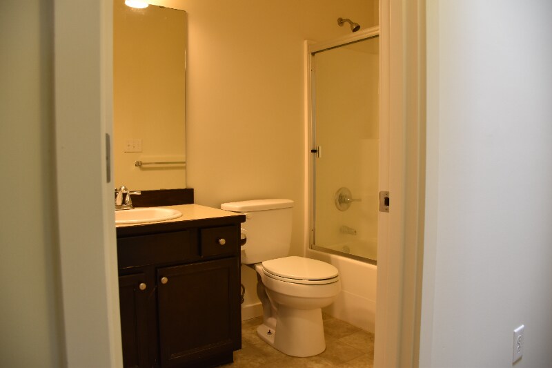 Building Photo - 8372 Wabash Ave S