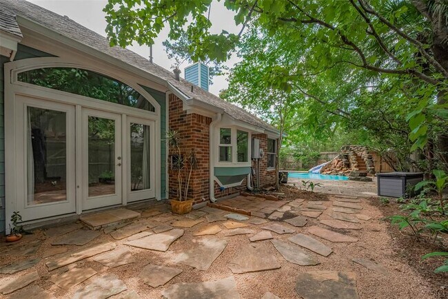 Building Photo - 3614 Spring Arbor Way
