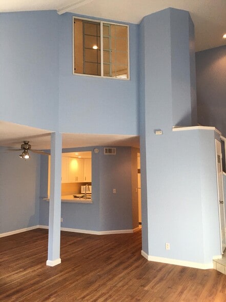 Building Photo - 5318 Borneo Cir