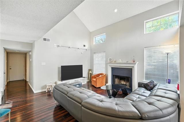 Building Photo - 1426 Harmony Ln