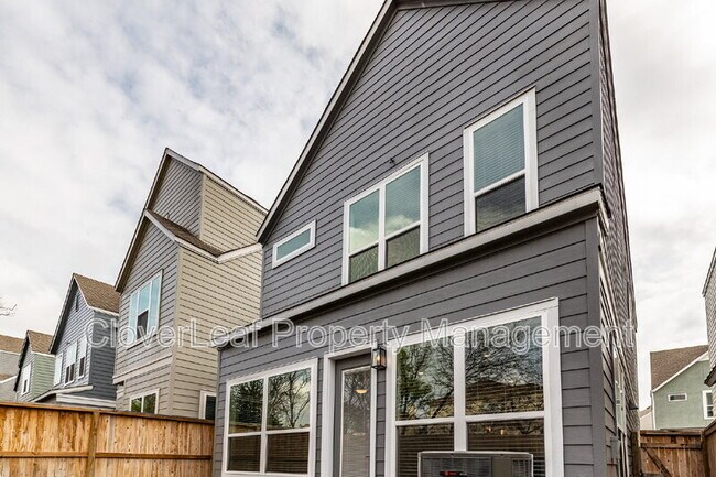Building Photo - 5843 Whitby Rd