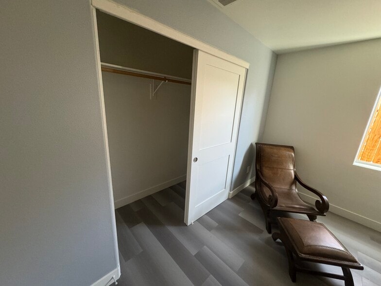 Closet - 61786 Desert Air Rd