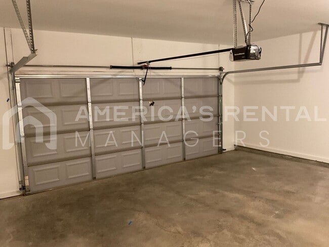 Building Photo - Home for Rent in Clanton, AL!!! Available to View Now!