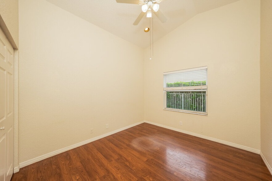 Building Photo - 11034 Harbour Springs Cir