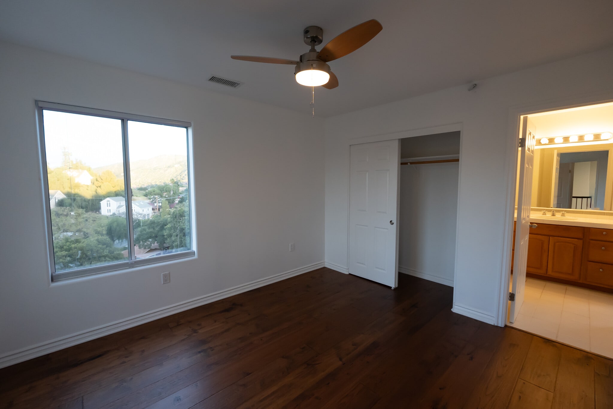 Building Photo - 1259 Gonzales Rd
