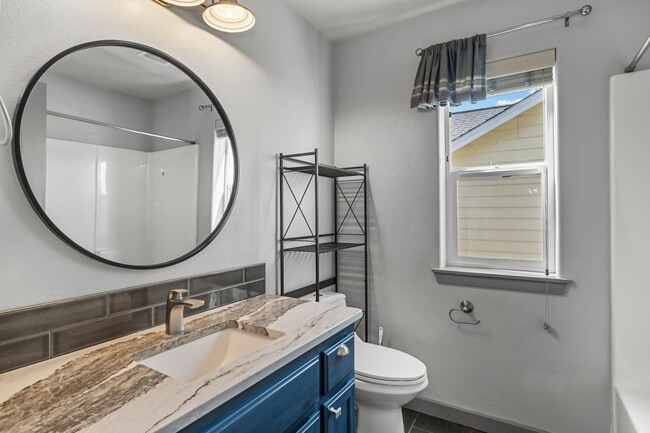 Building Photo - Exquisite 4 Bed, 2.5 Bath Redmond Retreat: Endless Backyard Amenities, Farmhouse Upgrades, and Tr...