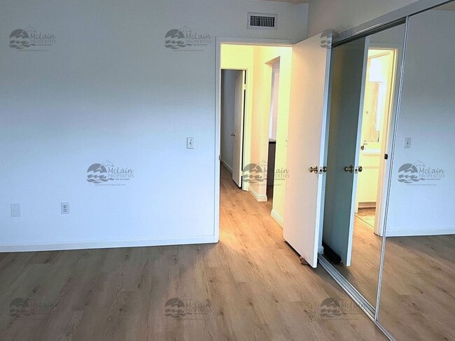 Building Photo - Beautiful! 55 + Community Move-In Ready 2BR/1BA Home in Peacock Hills  - Oceanside