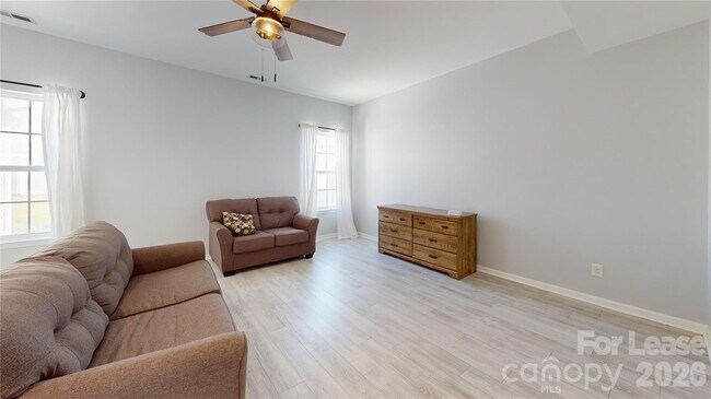 Building Photo - 10848 Tailwater St