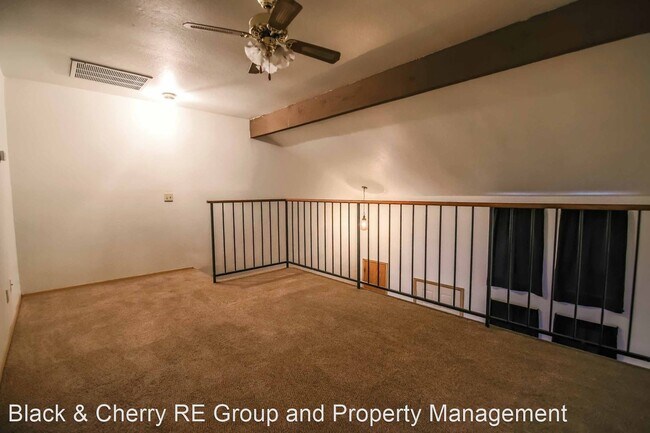 Building Photo - 1 br, 1.5 bath House - 529 Sellers Place