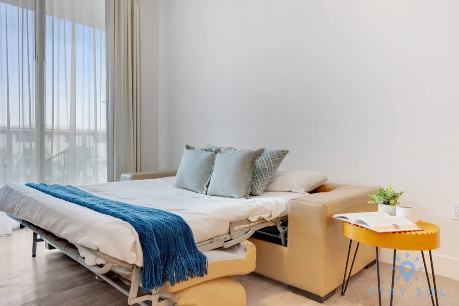 Building Photo - 777 N Ocean Dr