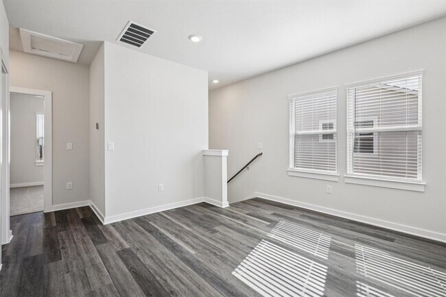 Building Photo - 2333 Moon Tower Trl