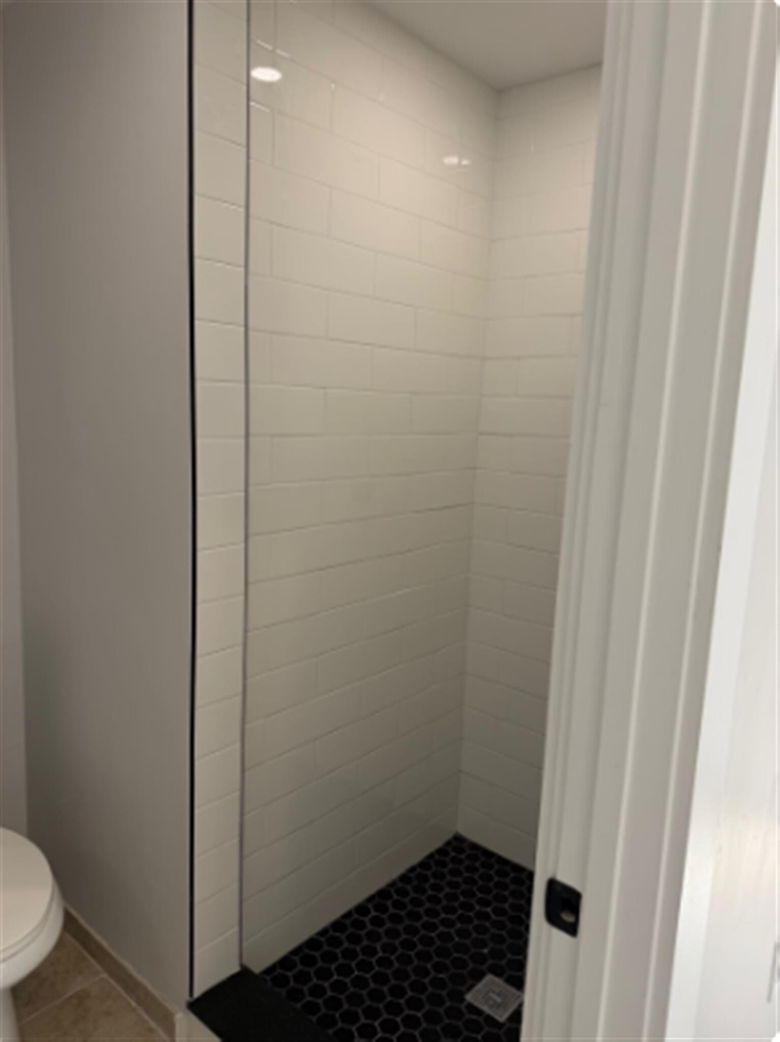 Building Photo - 105 Winthrop St