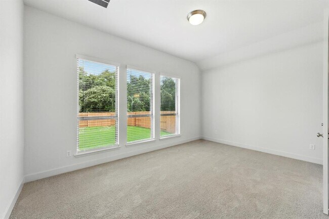 Building Photo - 177 Plumbago Loop