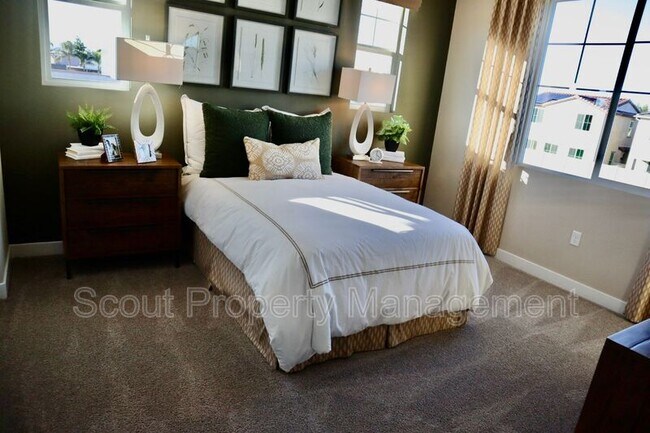 Building Photo - 26898 Rubicon Rd