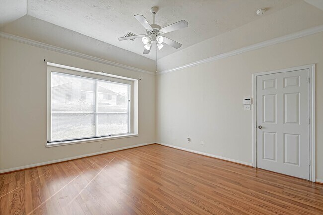 Building Photo - 16635 Bishop Knoll Ln