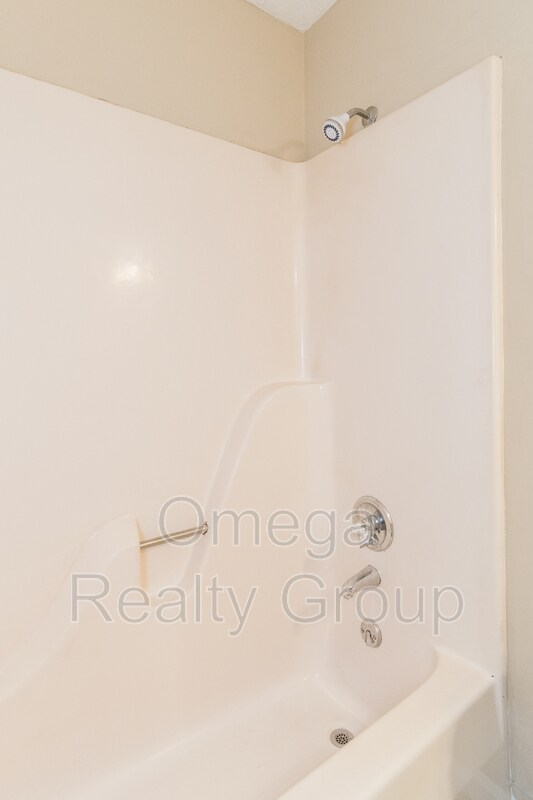 Building Photo - 2600 Fitzgerald Rd