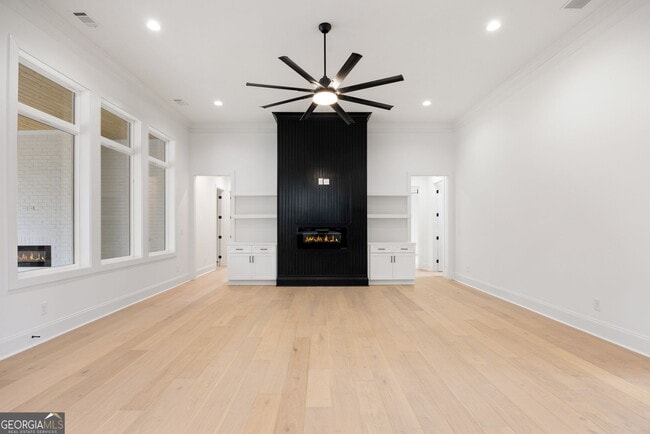 Building Photo - 1261 Glen Eagle Dr