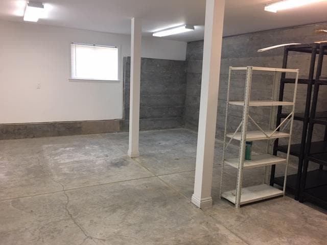 Building Photo - 3850 Madera Wy