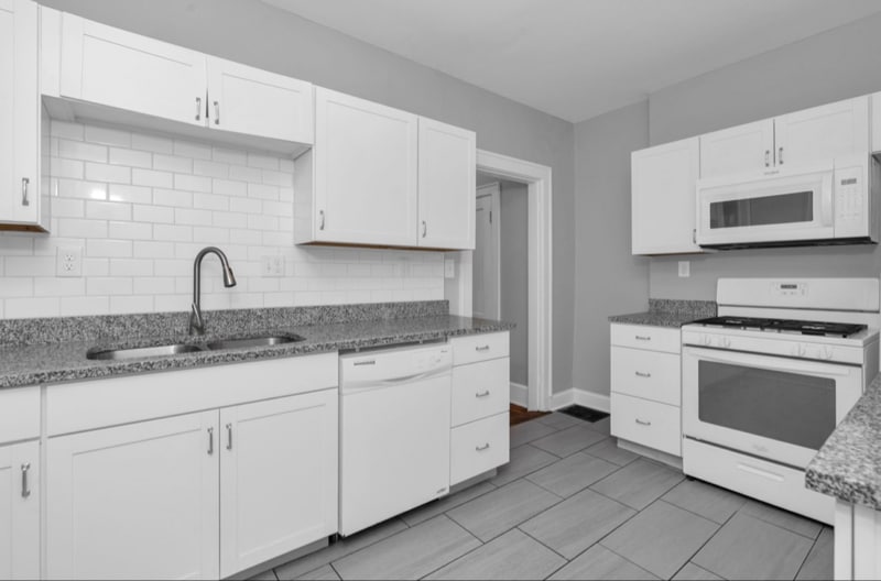 Building Photo - 1479 Bryden Rd