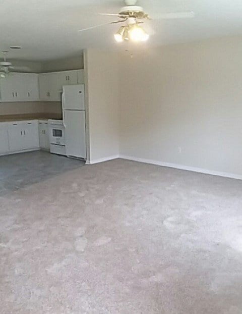 Building Photo - 106 Jay Ln
